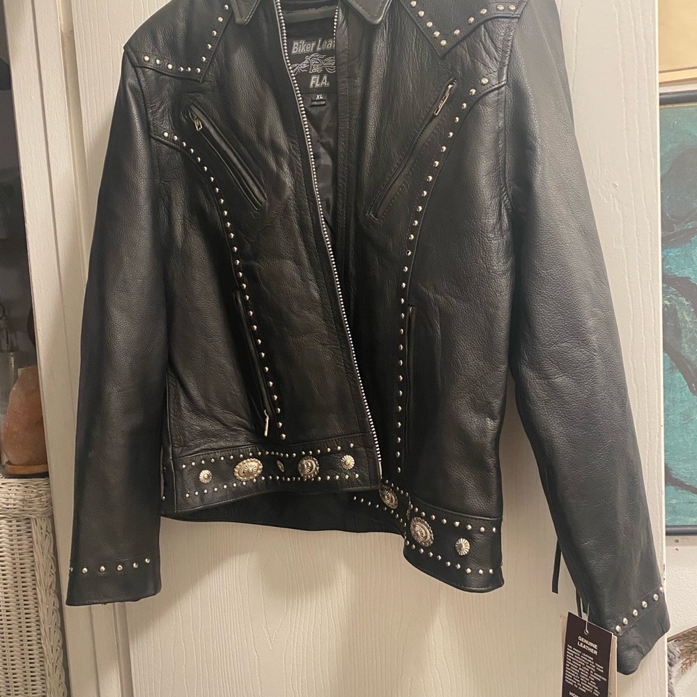 Leather jacket - Picture 6 of 13